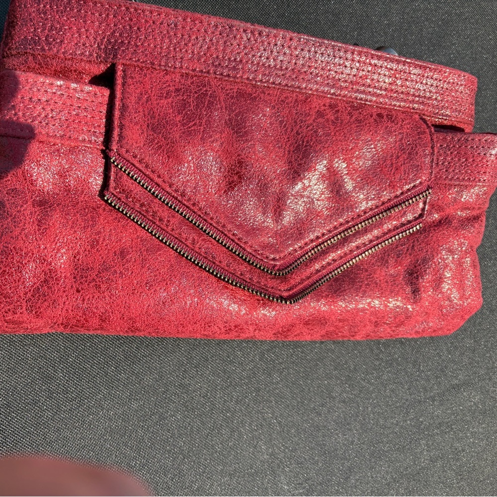 Matt & Nat red foldable clutch Bag with long chain /straps - Picture 11 of 14